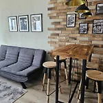 Comfy Flat Sea View & Wi-fi Appartamento