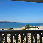 Comfy Flat Sea View & Wi-fi Appartamento Varna