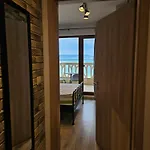 Comfy Flat Sea View & Wi-fi Appartamento Varna
