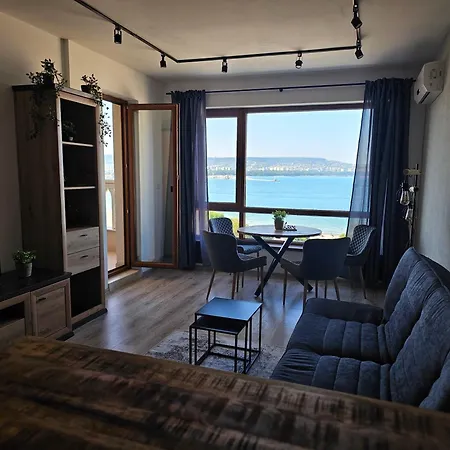 Comfy Flat Sea View & Wi-fi 바르나
