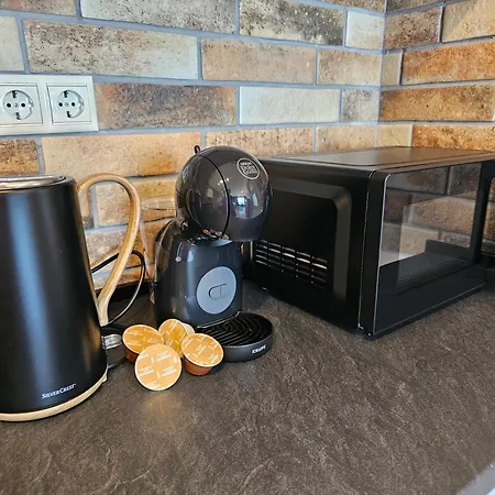 Comfy Flat Sea View & Wi-fi וארנה